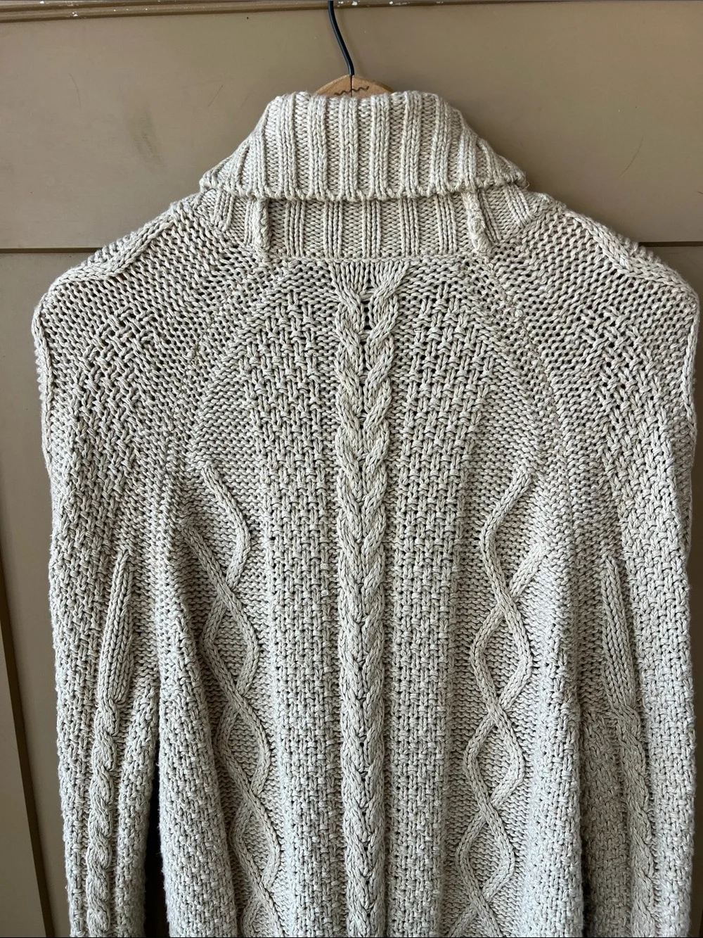 J. Crew Men’s M Cream Heritage Cable Knit Shawl-Collar Cardigan
